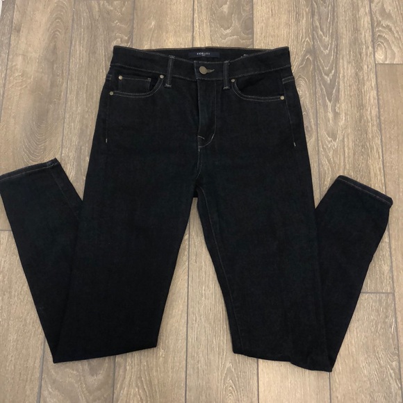 Denim - High Rise Stretch Jeans